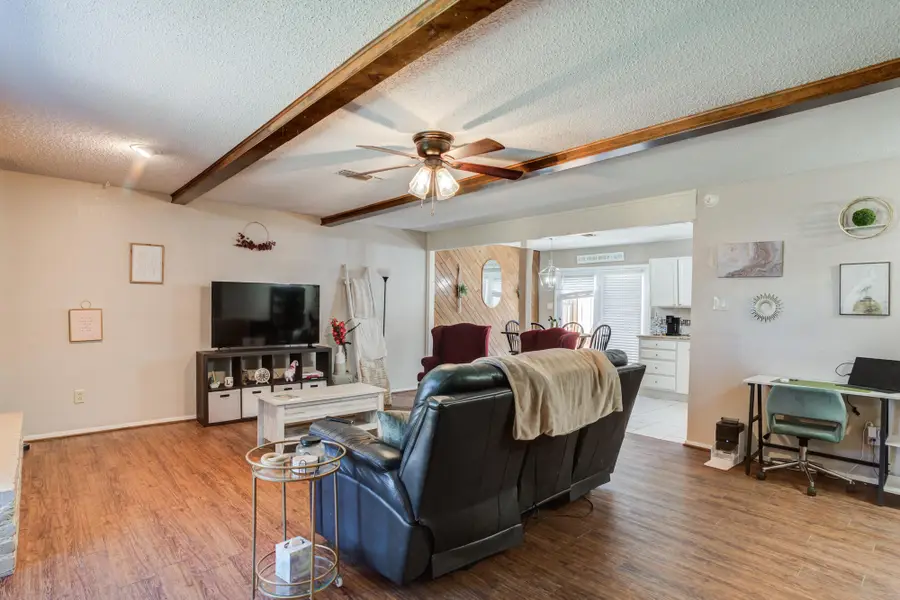 8633 Knoxville Drive, Lubbock, TX 79423 - #2