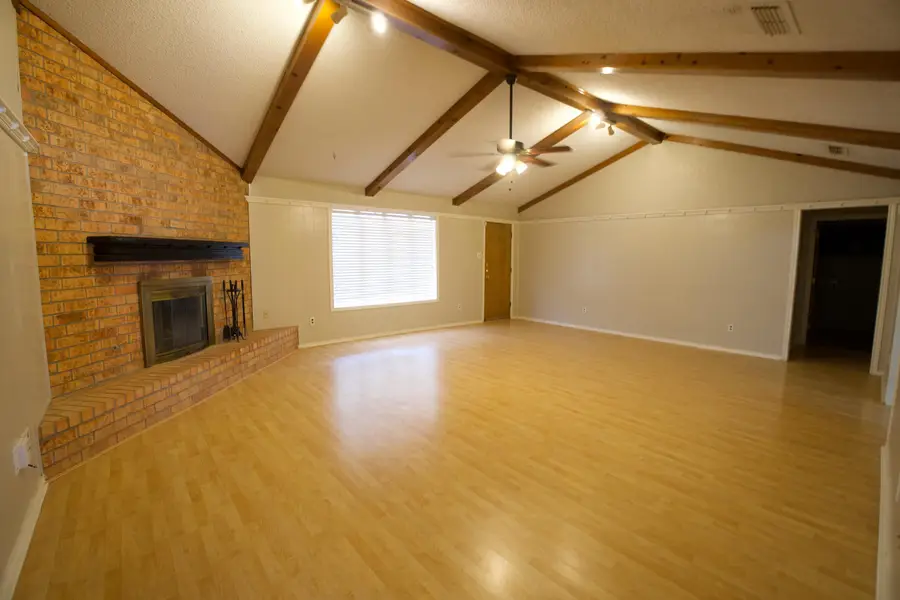 9003 Lynnhaven Avenue, Lubbock, TX 79423 - #2