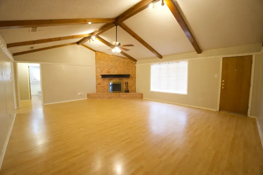 9003 Lynnhaven Avenue, Lubbock, TX 79423 - #3