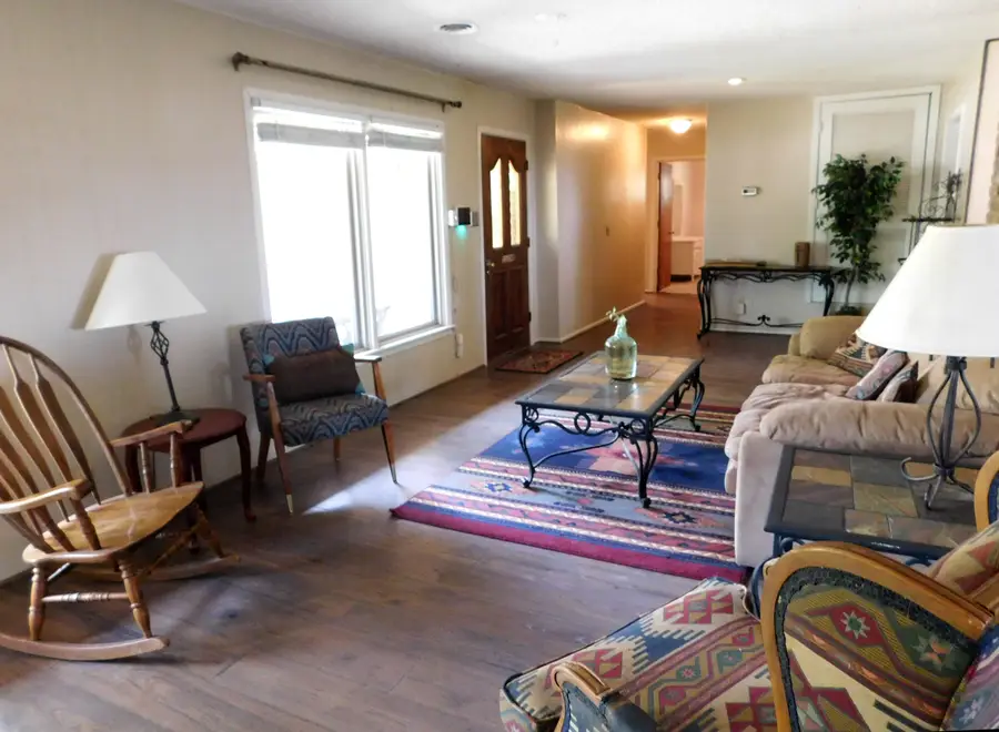 1819 W Ave H, Muleshoe, TX 79347 - #3
