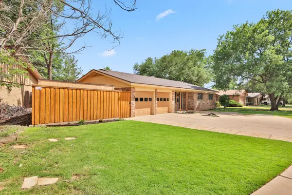 3407 68th Drive, Lubbock, TX 79413
