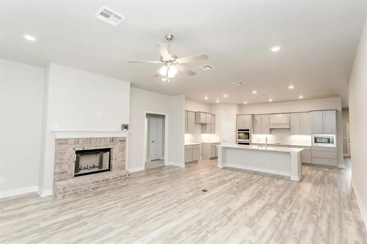 7407 98th Place, Lubbock, TX 79424 - #1