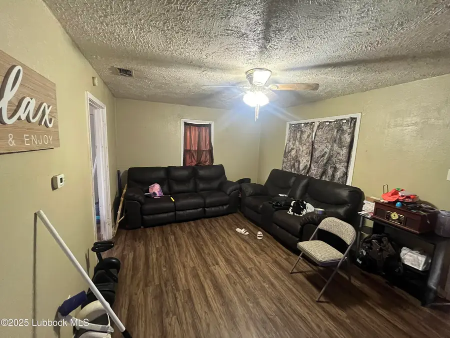 2709 41st Street, Lubbock, TX 79413 - #2
