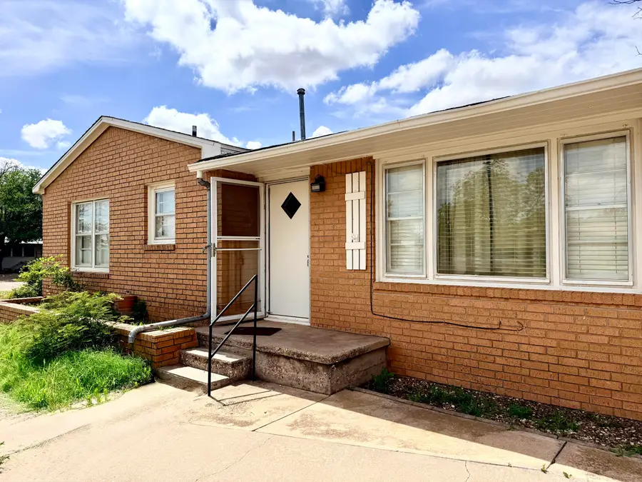 701 W 6th Street, Post, TX 79356 - #2