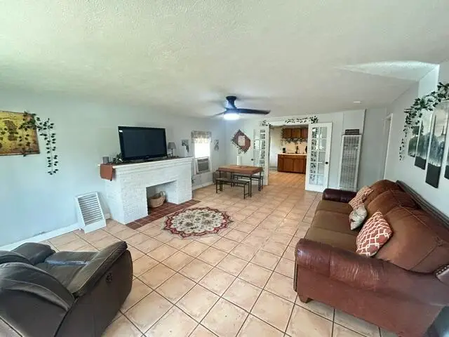 2402 26th Street, Lubbock, TX 79411 - #3