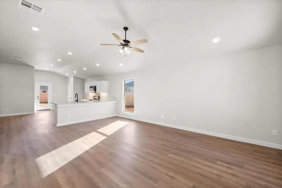 7451 28th Street, Lubbock, TX 79407 - #3