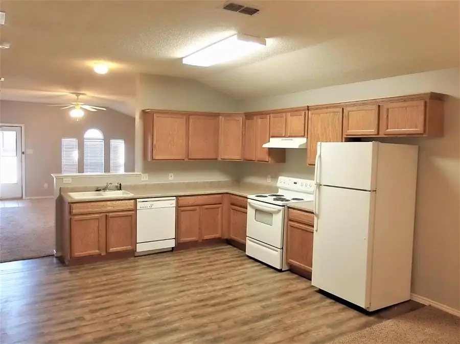 6536 86th Street, Lubbock, TX 79424 - #2