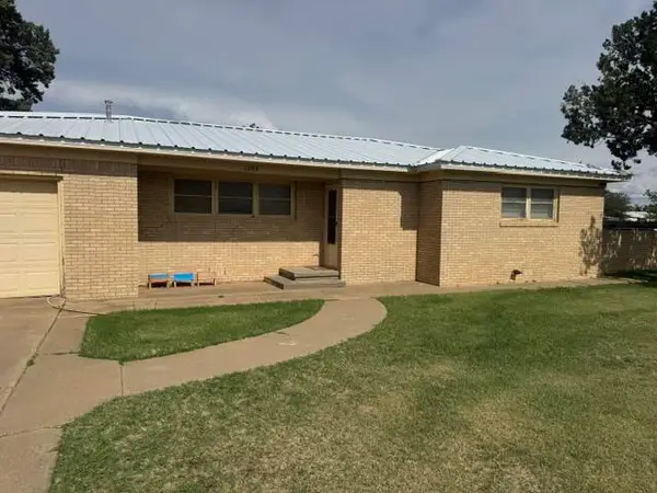 1208 Main Avenue, Ralls, TX 79357