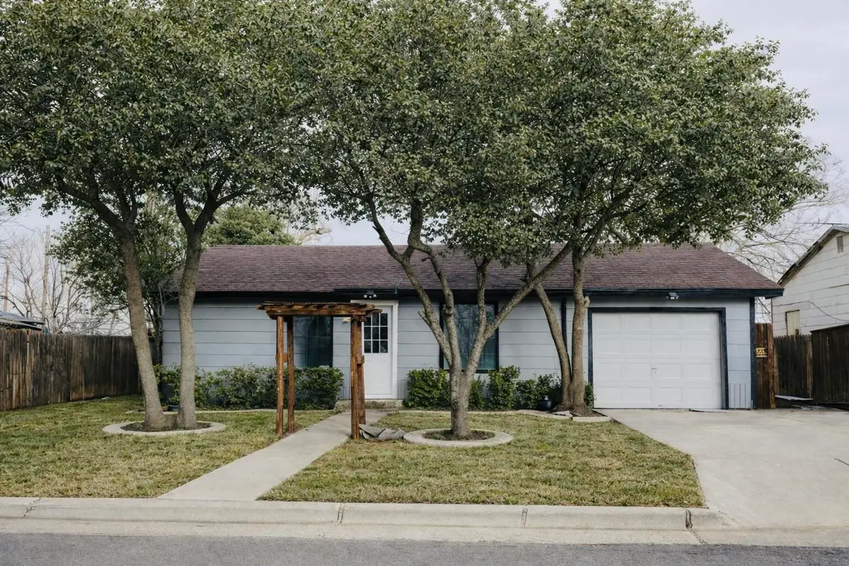 3605 Avenue F, Lubbock, TX 79404 - #1