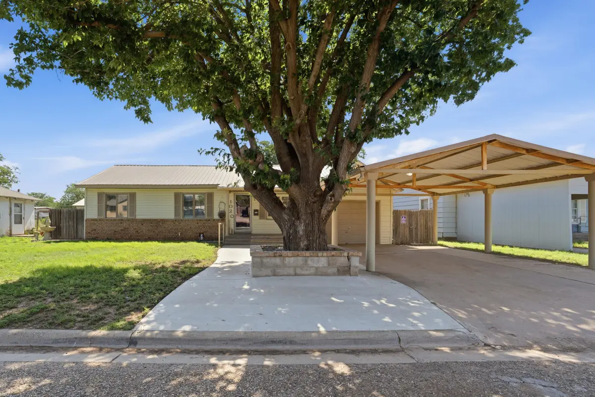 1020 S 14th Street, Slaton, TX 79364 - #1