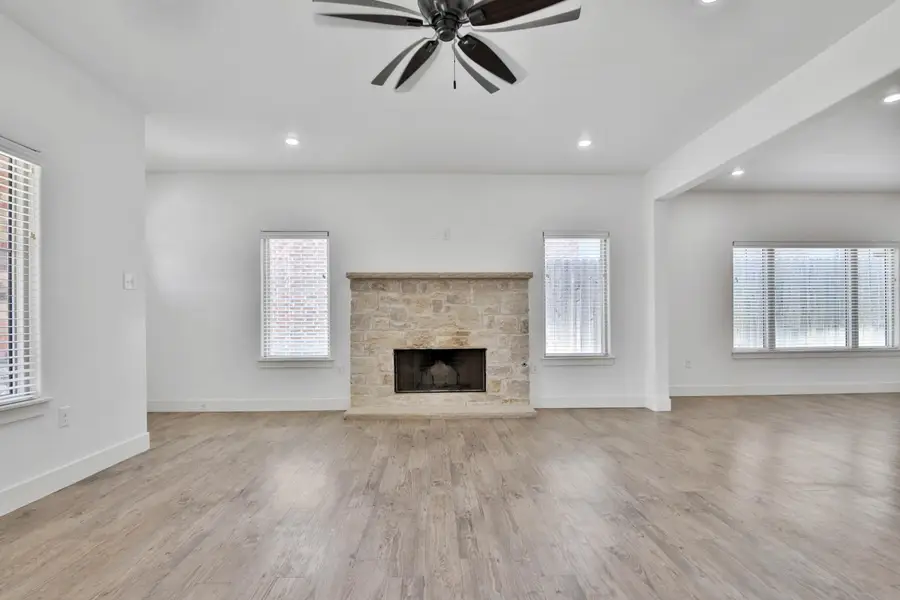 10117 Avenue W, Lubbock, TX 79423 - #2