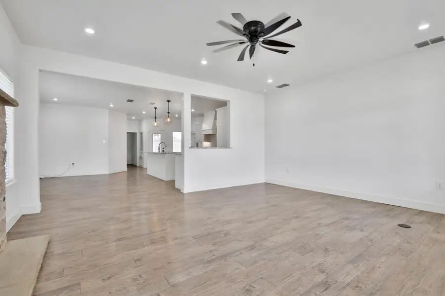10117 Avenue W, Lubbock, TX 79423 - #3