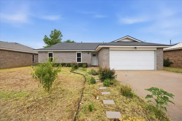 1104 Genoa Avenue, Lubbock, TX 79416