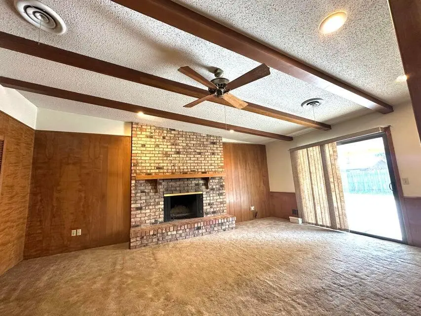 1812 Floydada Street, Plainview, TX 79072 - #3