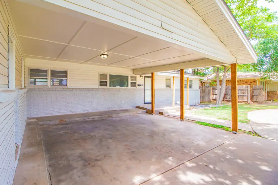 3704 41st Street, Lubbock, TX 79413 - #3