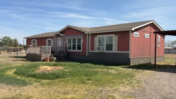 14321 County Road 1410, Wolfforth, TX 79382