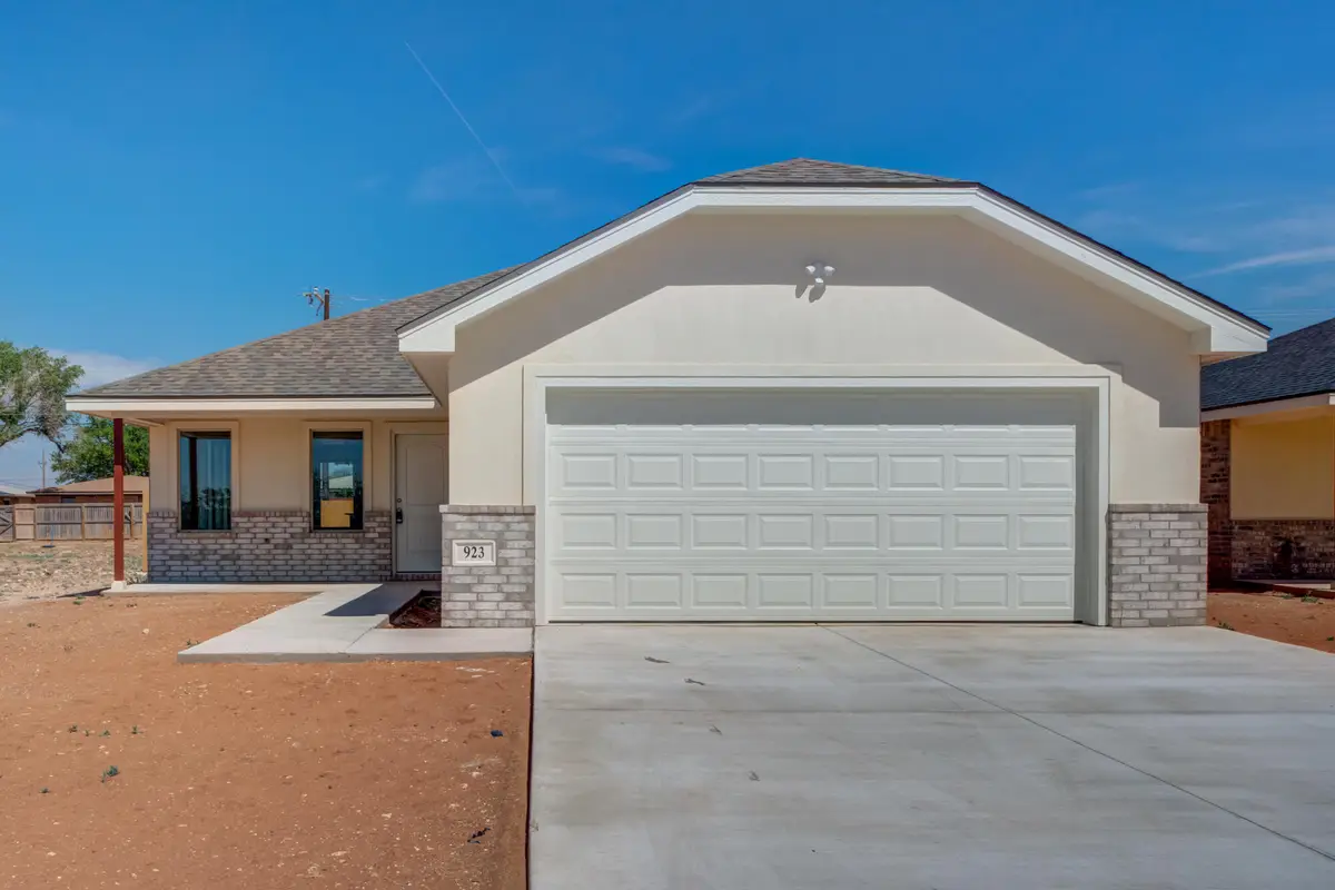 923 E Fordham Street, Lubbock, TX 79403 - #1