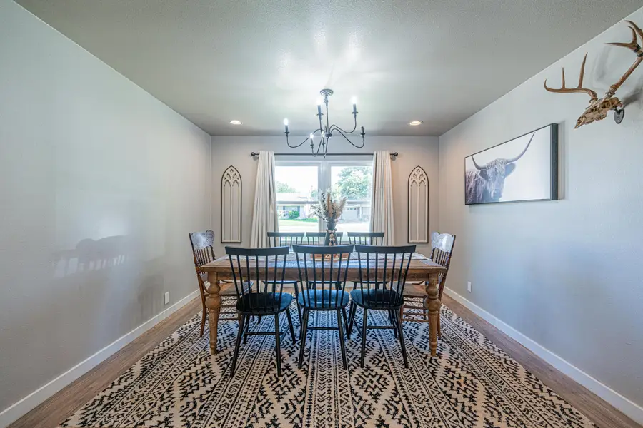 3215 W Shandon Avenue, Midland, TX 79705 - #3