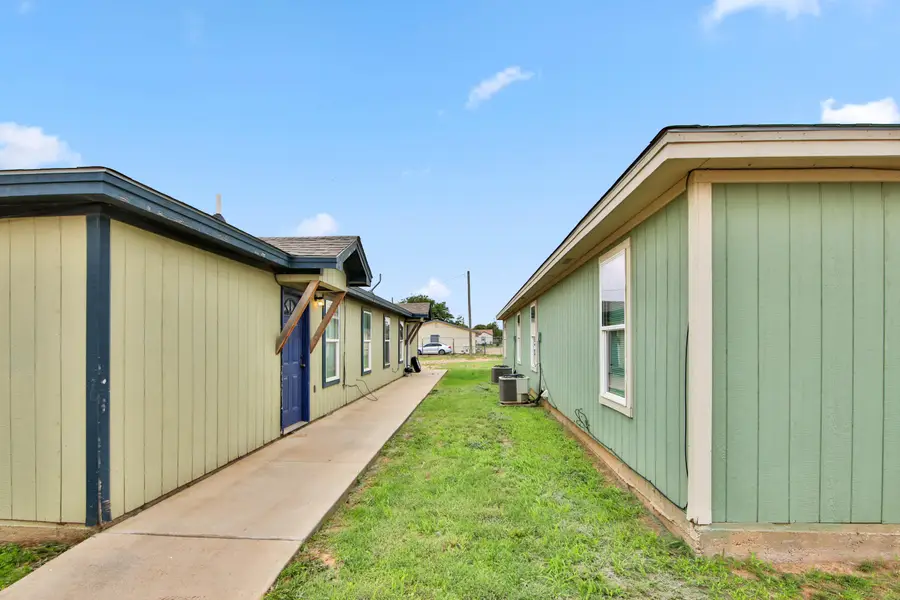 211 36th Street, Lubbock, TX 79404 - #2