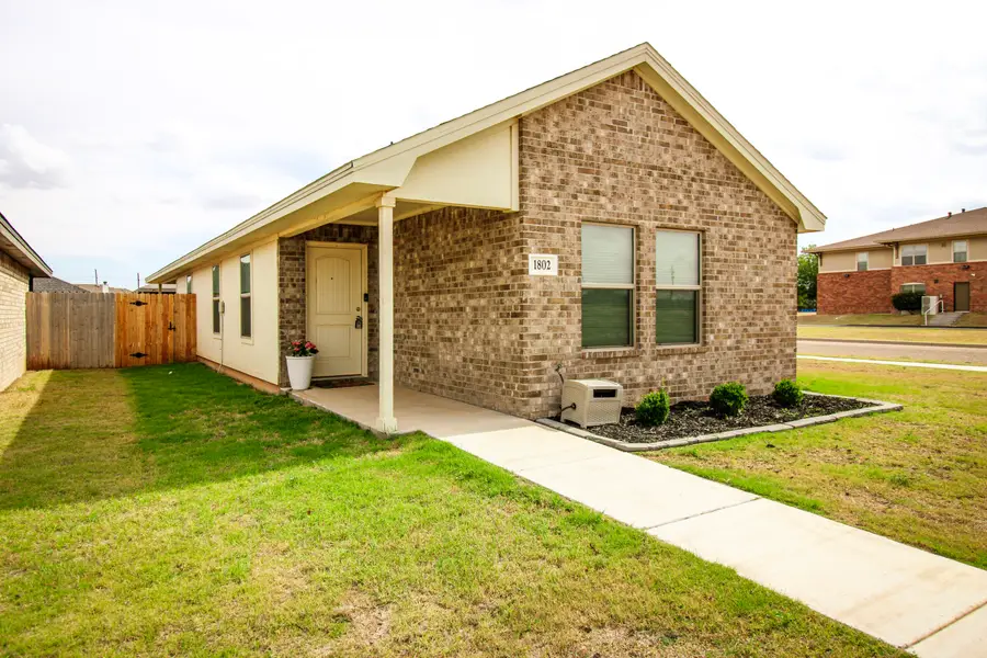 1802 E Harvard Street, Lubbock, TX 79403 - #3