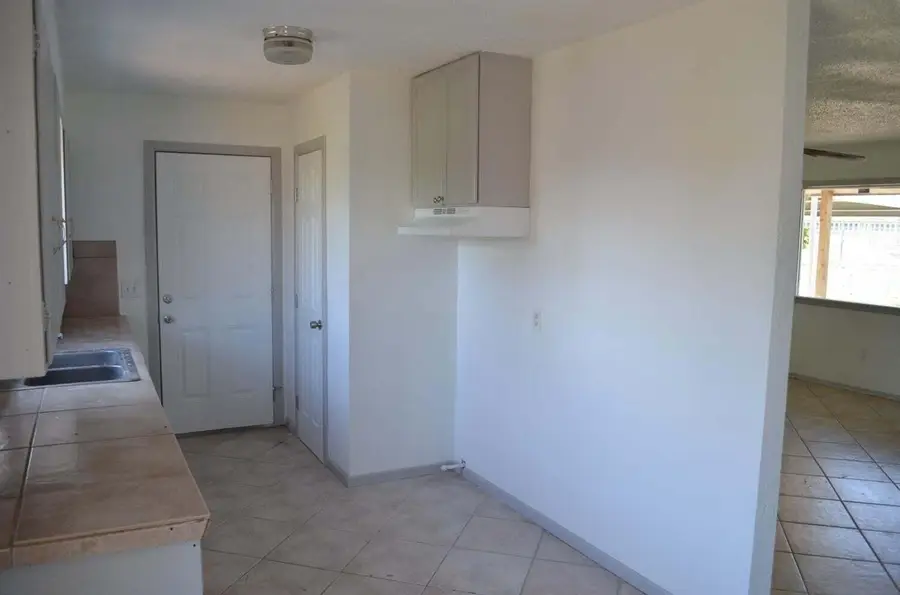 2018 E 28th Street, Lubbock, TX 79404 - #3