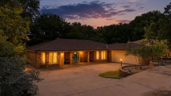 21 E Brookhollow Drive, Ransom Canyon, TX 79366