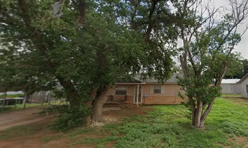 906 S Cedar Street, Brownfield, TX 79316 - #1