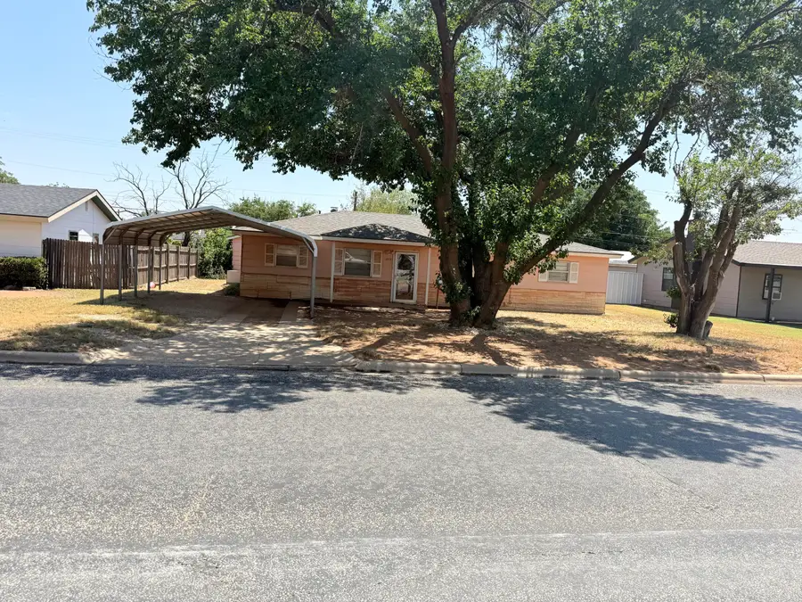 906 S Cedar Street, Brownfield, TX 79316 - #2