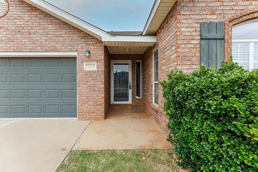 10602 Clinton Avenue, Lubbock, TX 79424 - #3