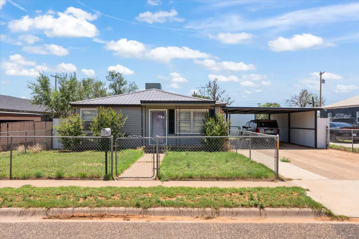 1838 8th Street, Levelland, TX 79336 - #1