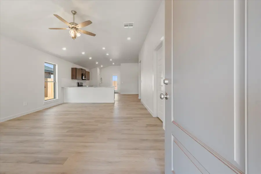 6313 Venita Avenue, Lubbock, TX 79407 - #3