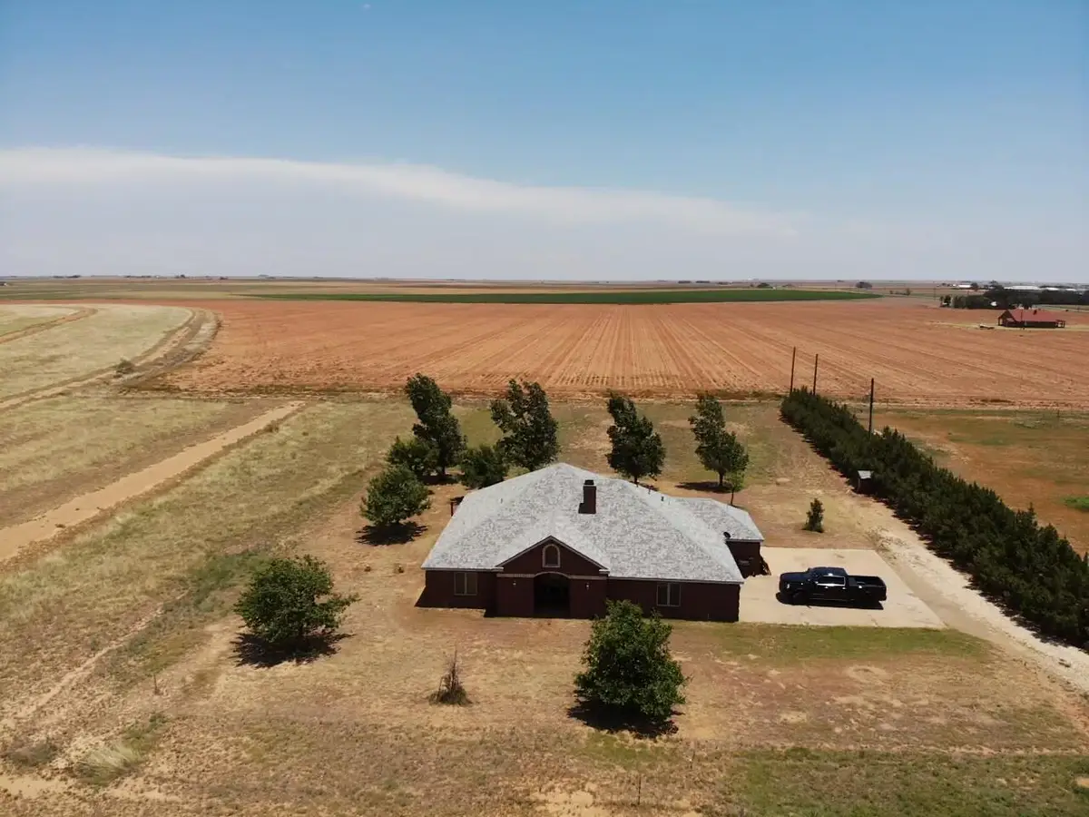 215 F M 789, Slaton, TX 79364 - #1