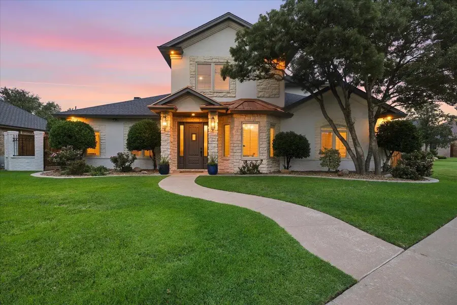 10003 Savannah Avenue, Lubbock, TX 79424 - #3