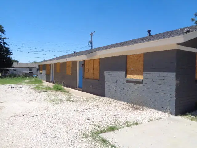 1706 E Dartmouth Street, Lubbock, TX 79403 - #1