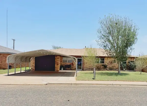 211 Avenue U, Levelland, TX 79336