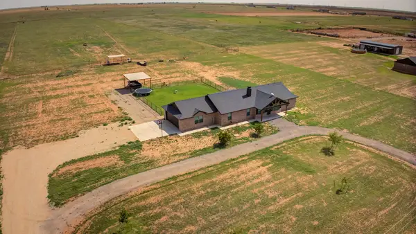 10721 County Road 6000, Shallowater, TX 79363