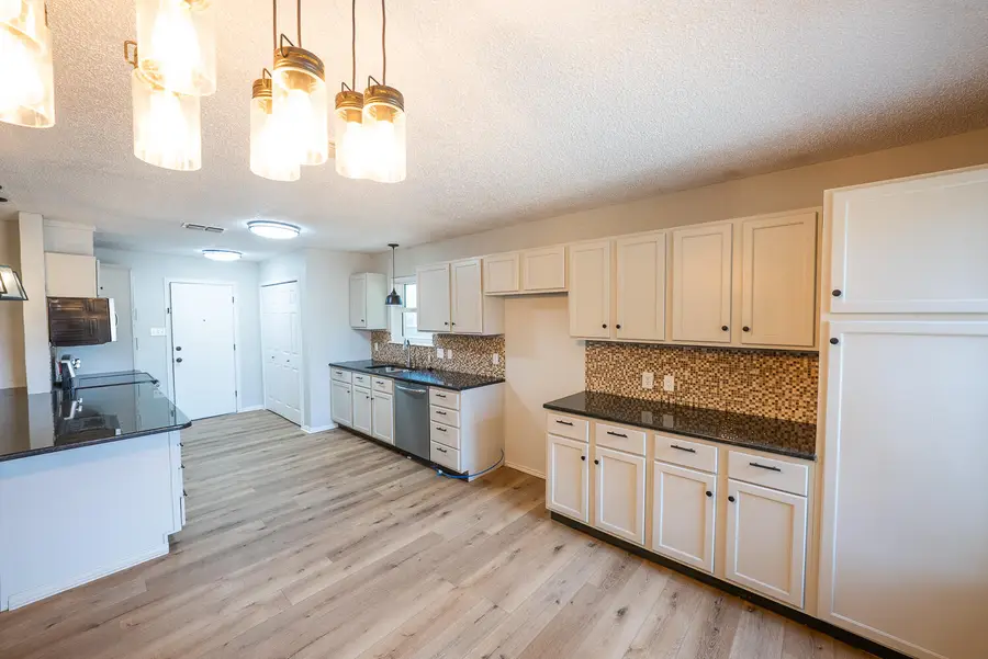 8218 Louisville Avenue, Lubbock, TX 79423 - #3