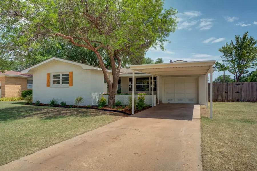 3615 37th Street, Lubbock, TX 79413 - #3