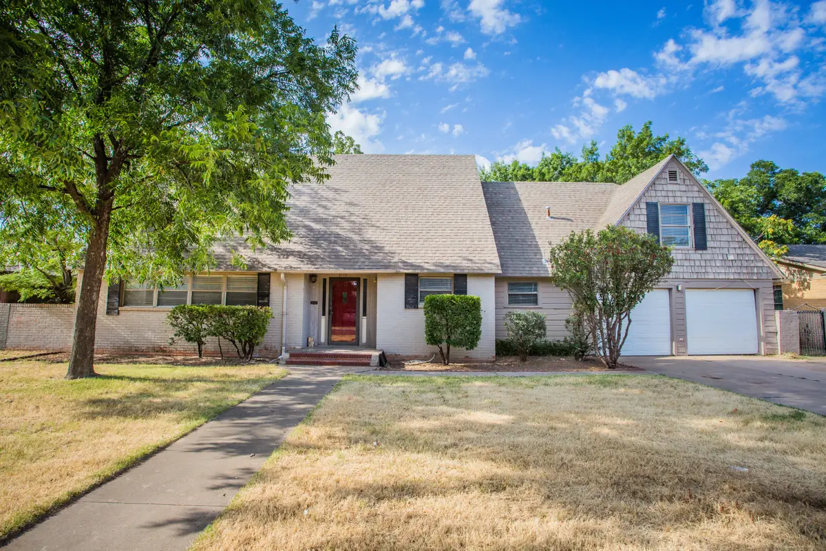 3113 32nd Street, Lubbock, TX 79410 - #1