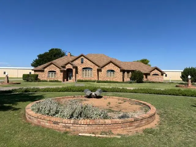1900 S Interstate 27, Plainview, TX 79072 - #1