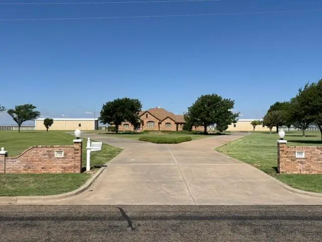 1900 S Interstate 27, Plainview, TX 79072 - #2