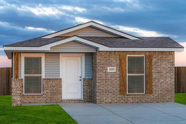 2002 Tractor Avenue, Wolfforth, TX 79382