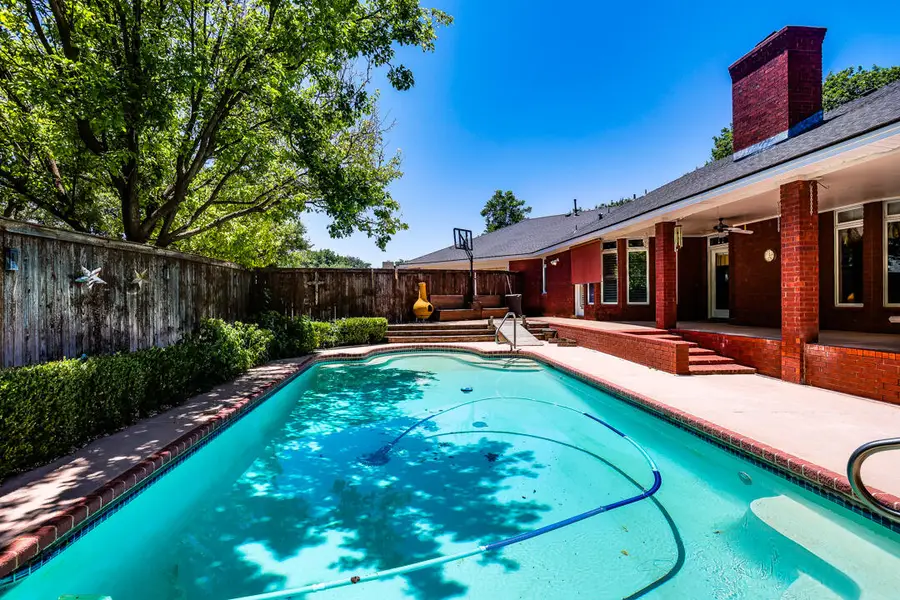 9407 Nashville Avenue, Lubbock, TX 79423 - #2