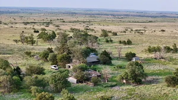 6761 County Road 11, Shamrock, TX 79079