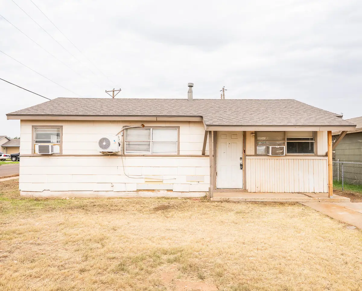 824 Vanda Avenue, Lubbock, TX 79403 - #1