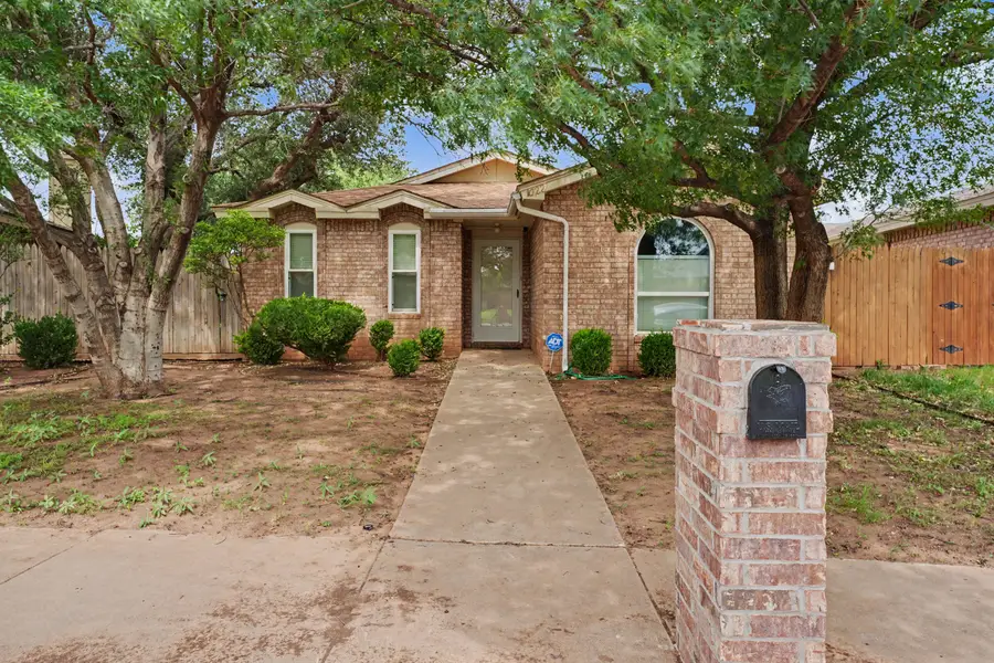 1022 Iola Avenue, Lubbock, TX 79416 - #2