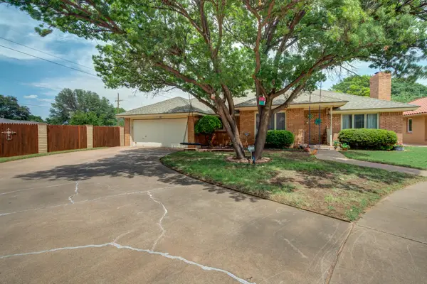 8201 Bangor Avenue, Lubbock, TX 79424