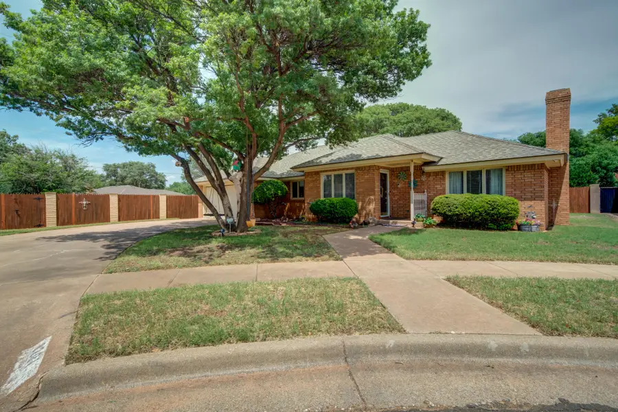 8201 Bangor Avenue, Lubbock, TX 79424 - #3