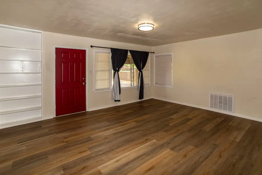 4212 43rd Street, Lubbock, TX 79413 - #3