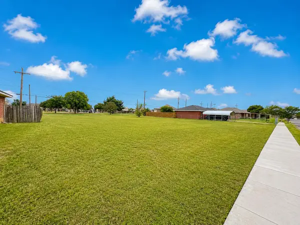1326 E 25th Street, Lubbock, TX 79404